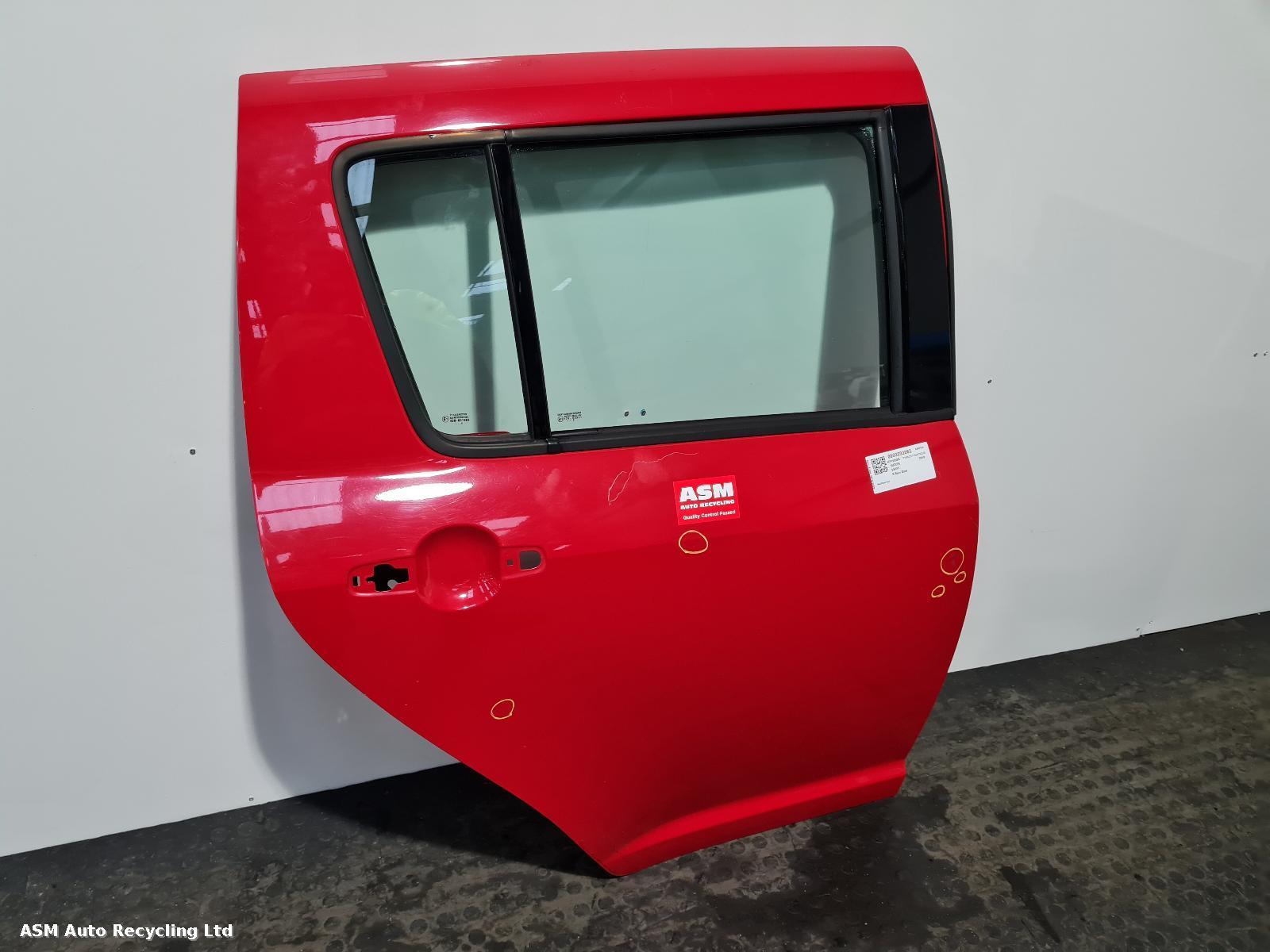 View Auto part R Rear Door Suzuki Swift 2010