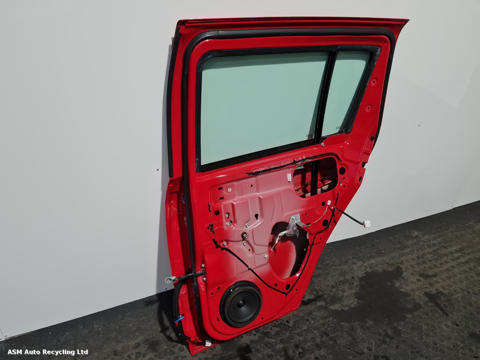 View Auto part R Rear Door Suzuki Swift 2010