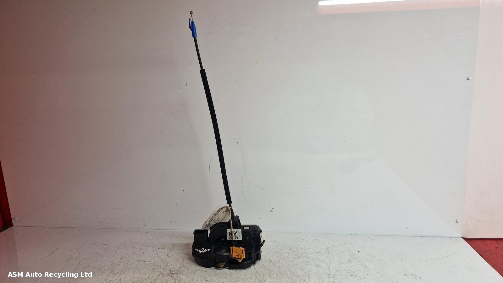View Auto part Door Lock Assembly Chevrolet Cruze 2014