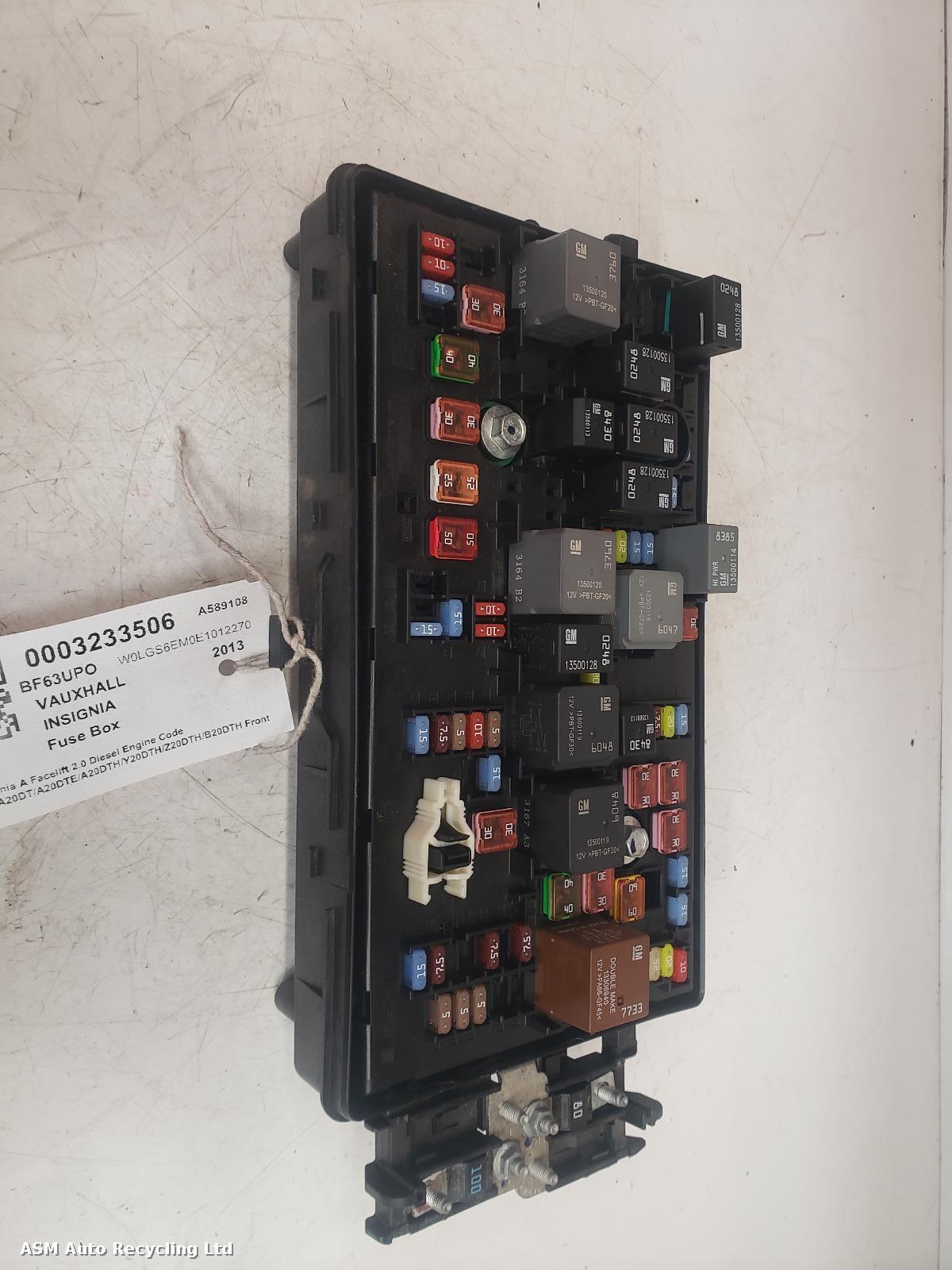 View Auto part Fuse Box Vauxhall Insignia 2013