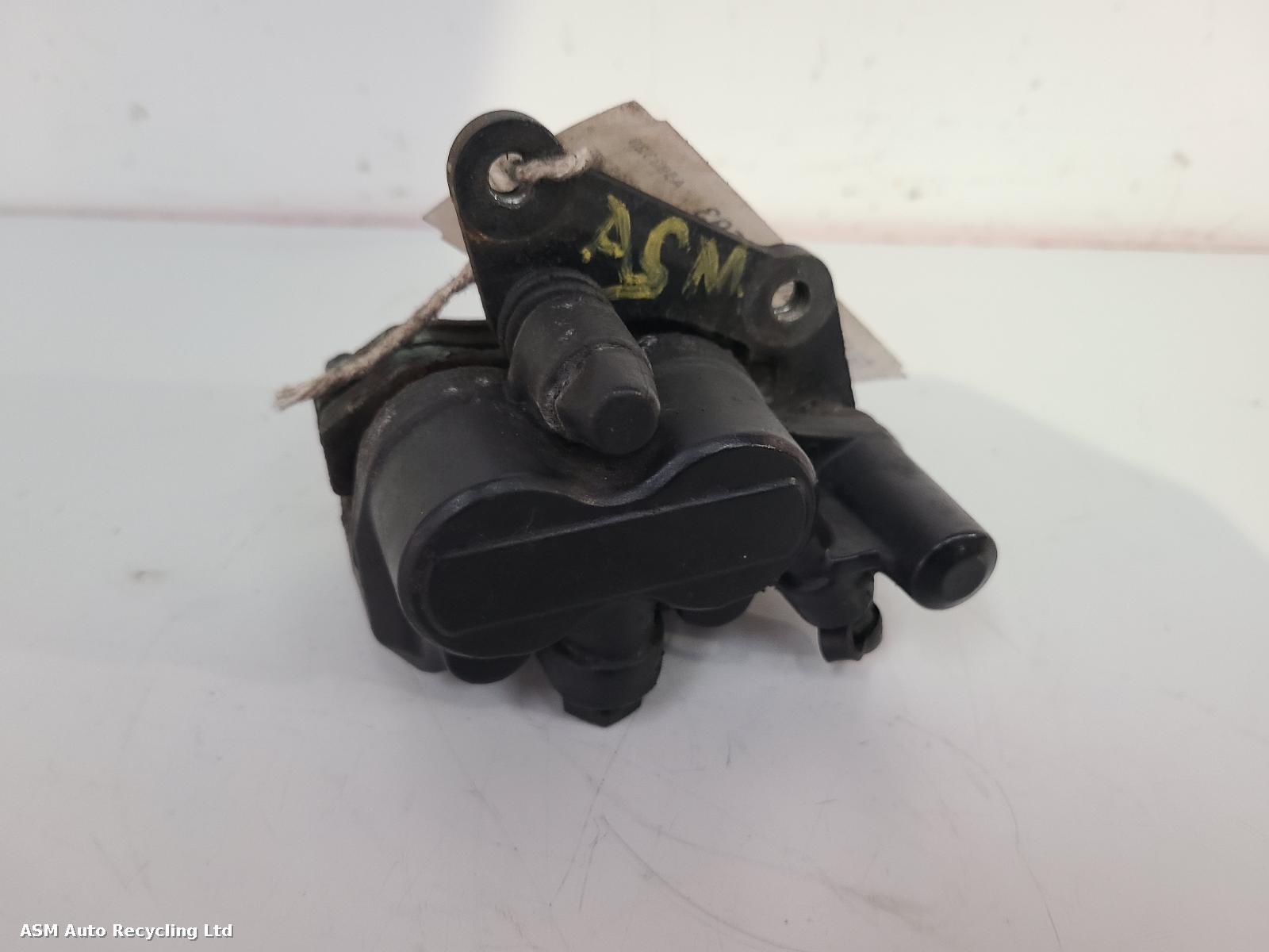 View Auto part Caliper Piaggio Vespa Gts 125 2011