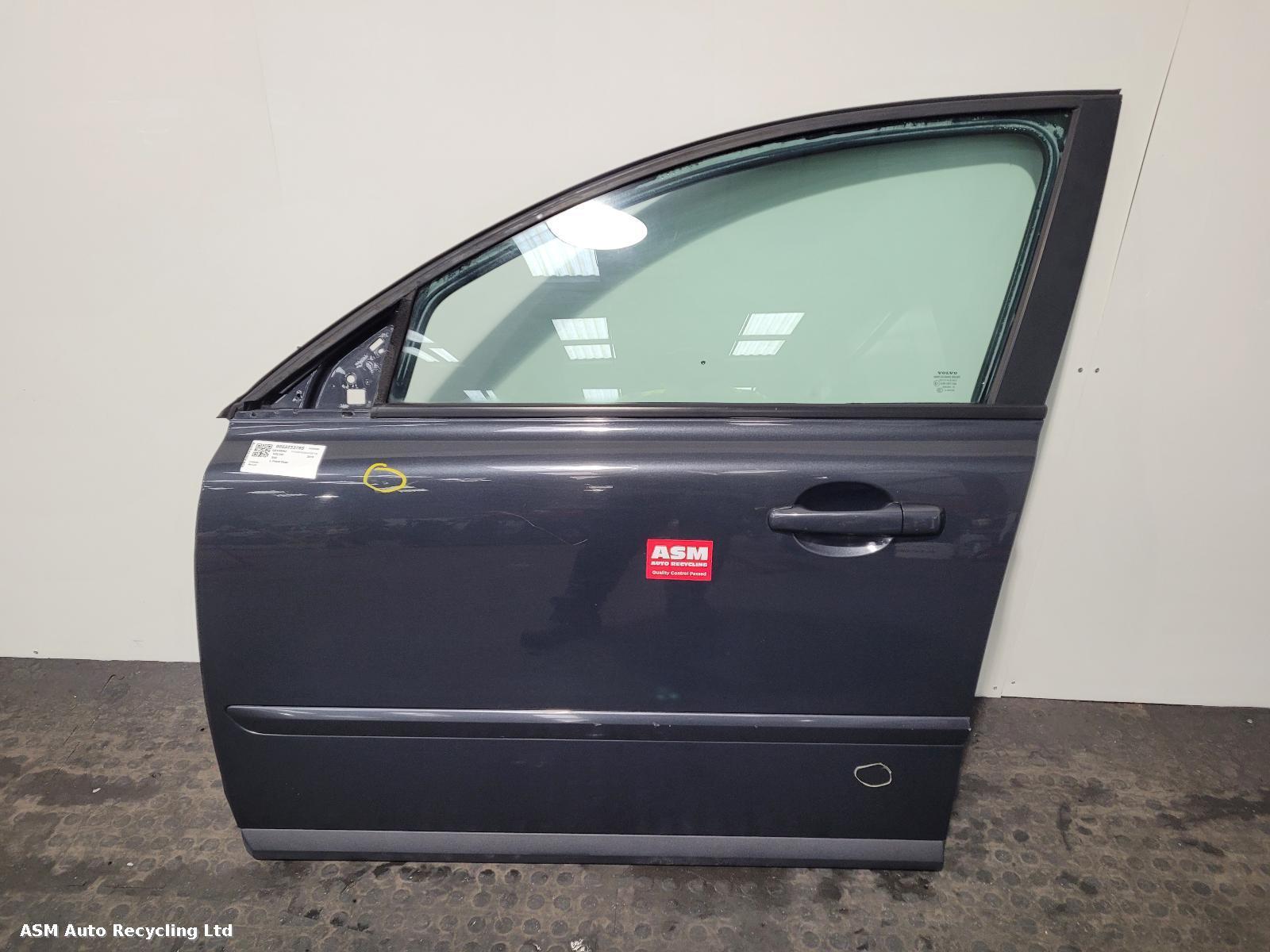 View Auto part L Front Door Volvo S40 2010