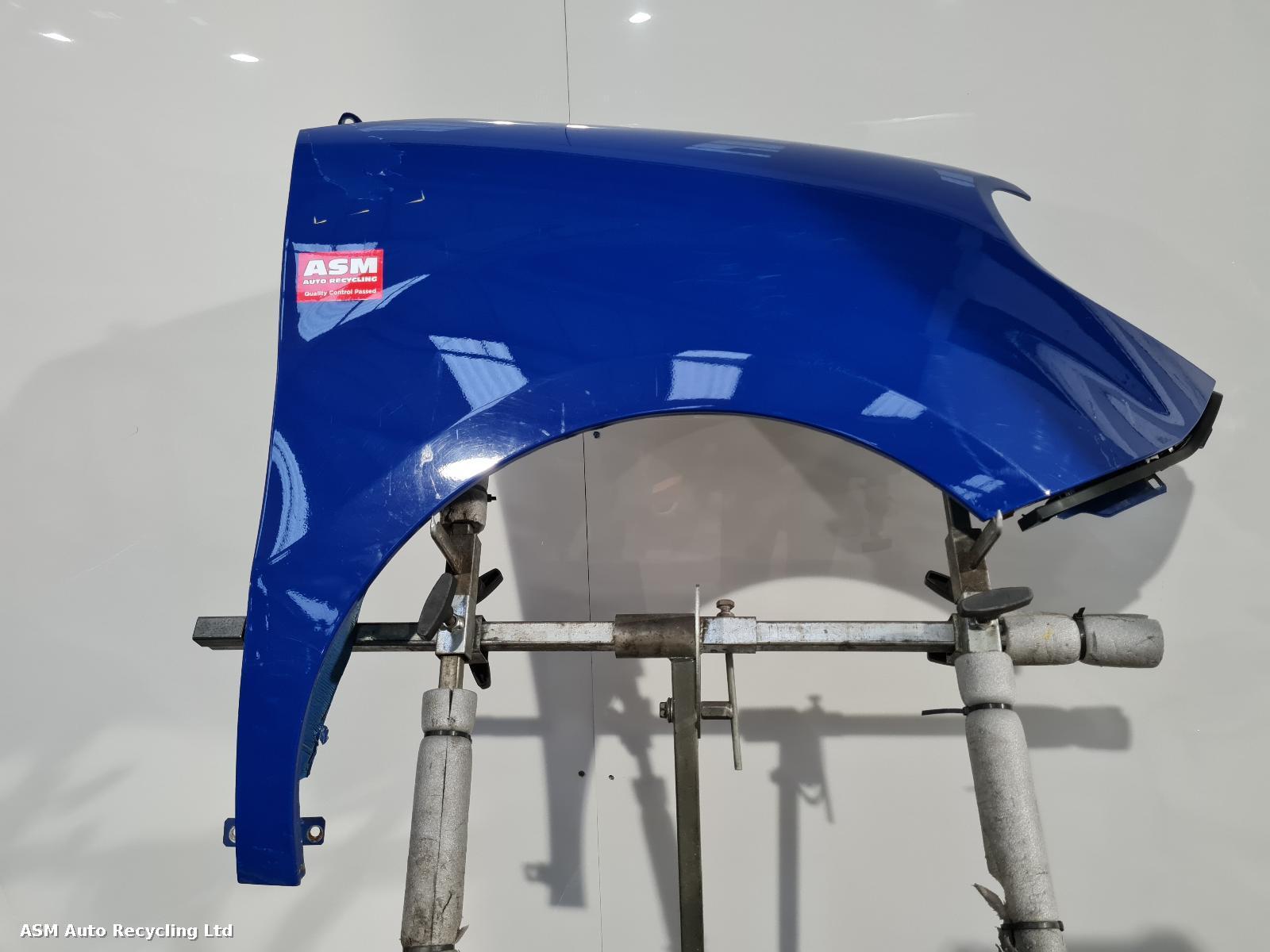 View Auto part R Wing Fiat Doblo 2017