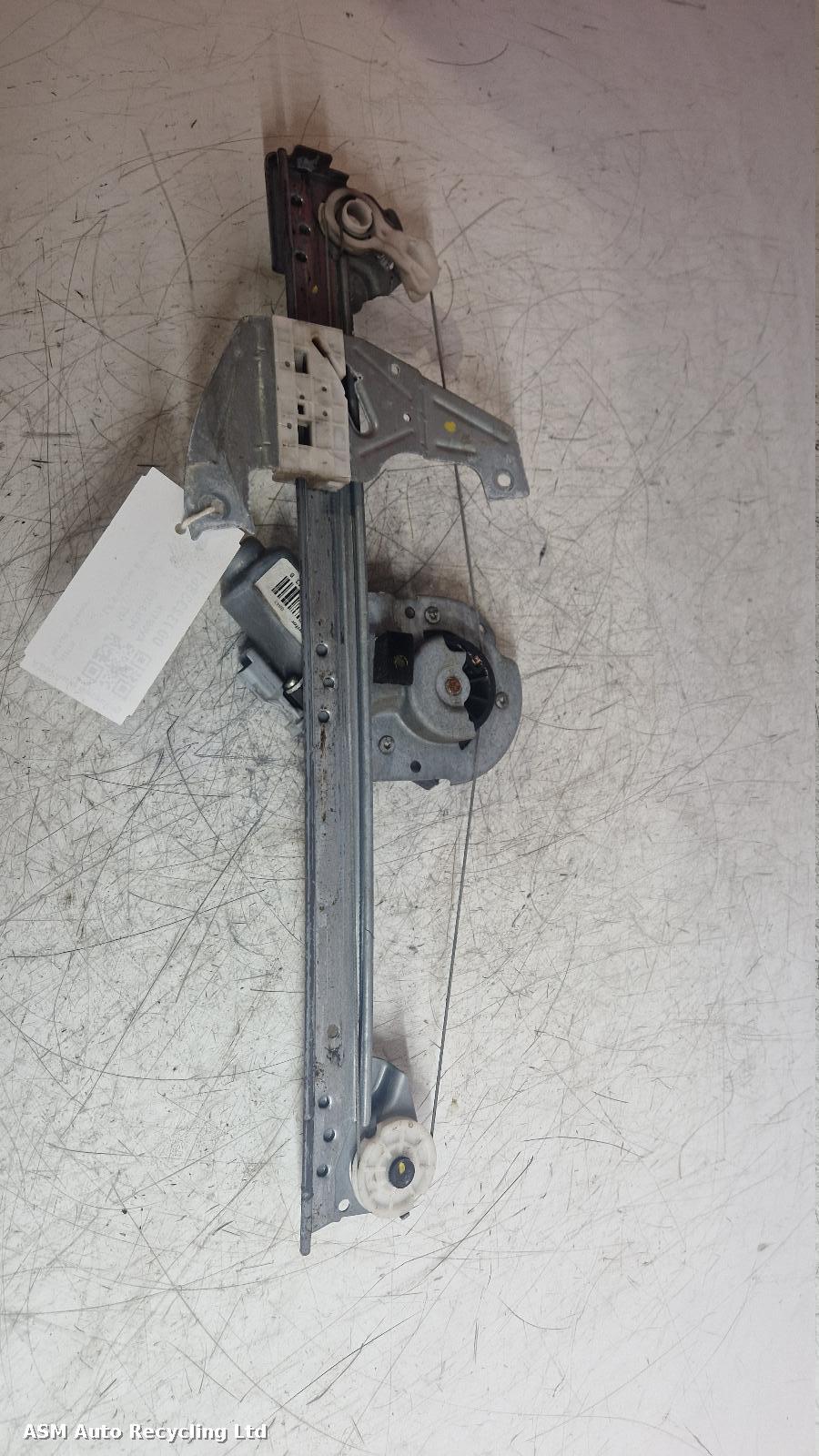 View Auto part LF Window Regulator Peugeot 107 2006