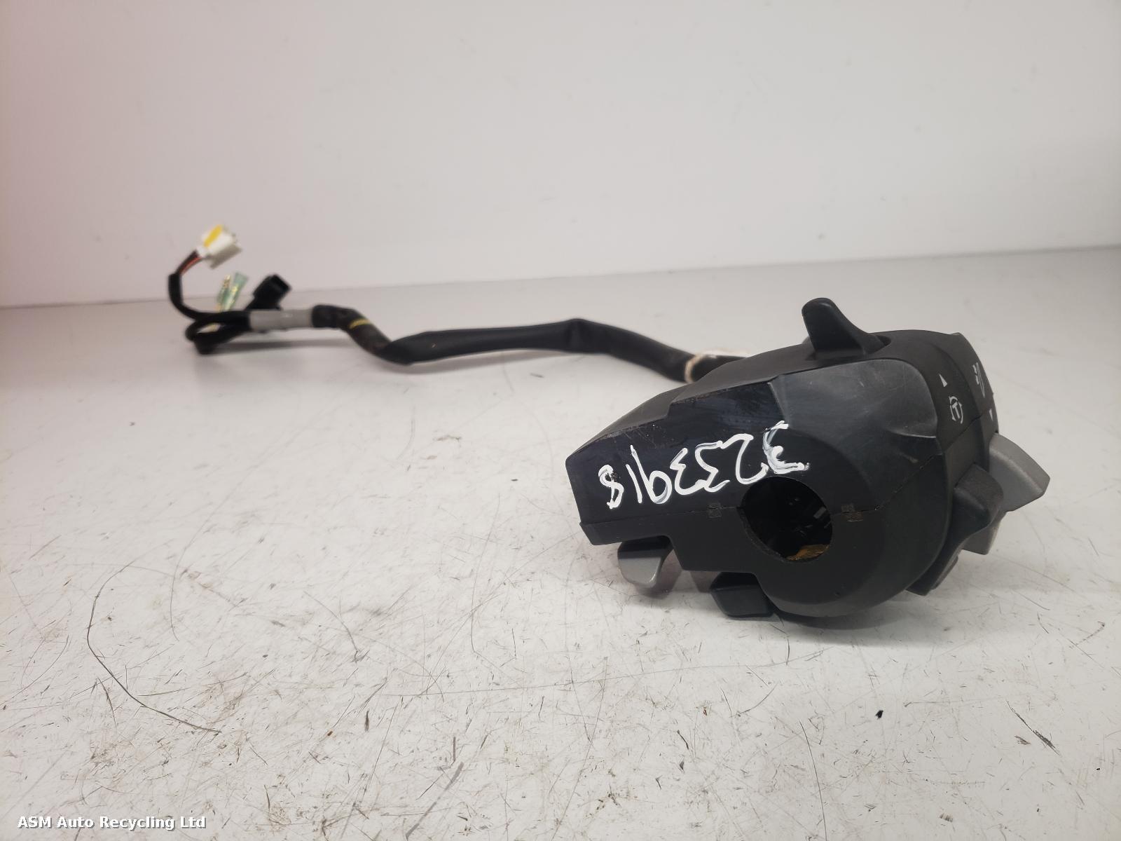 View Auto part LH Switch Gear Honda Nss 125 2022