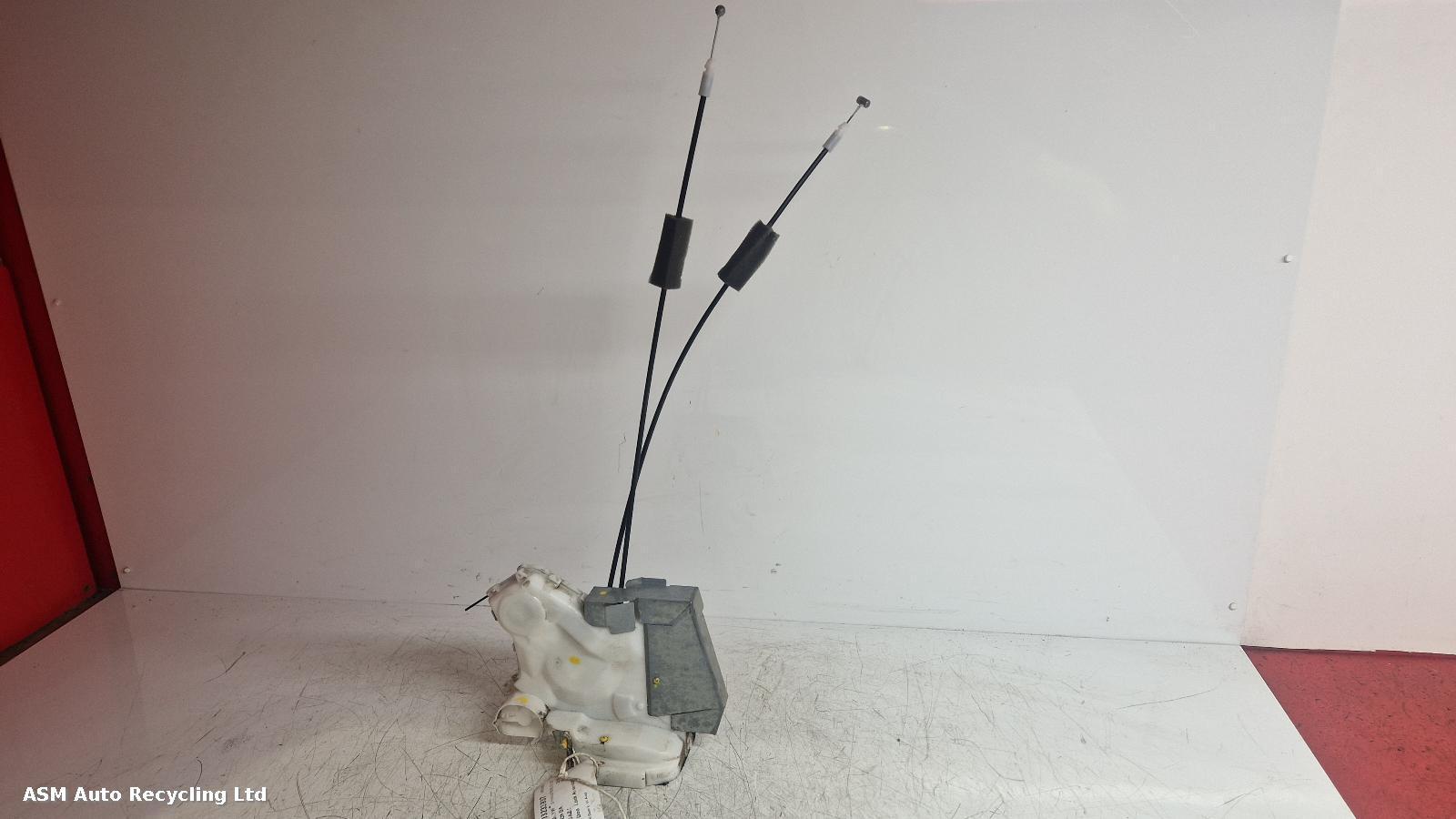 View Auto part Door Lock Assembly Honda Jazz 2011