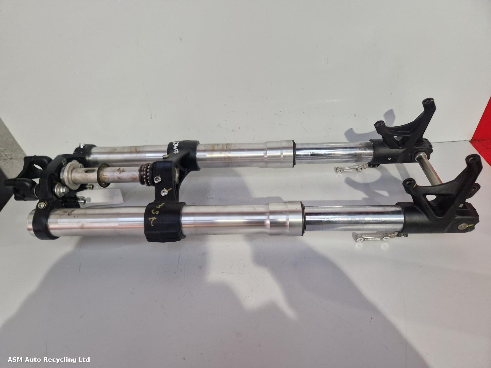 View Auto part FORKS Benelli Trk 702 2023