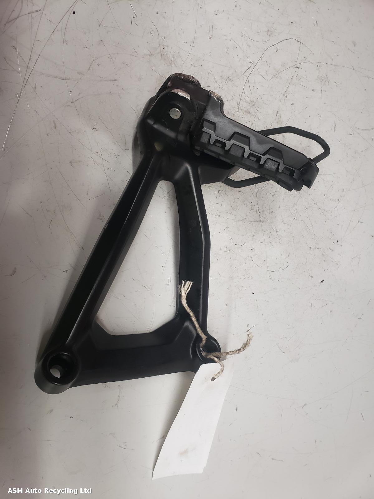View Auto part Right Footrest Benelli Trk 702 2023