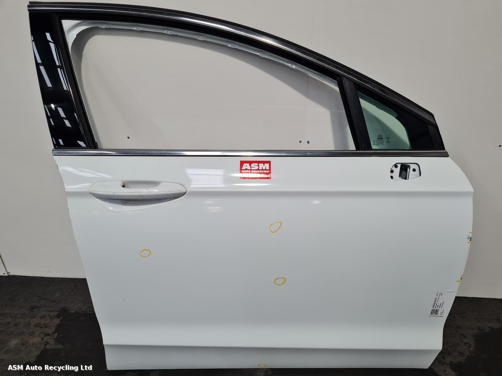 View Auto part R Front Door Ford Mondeo 2021
