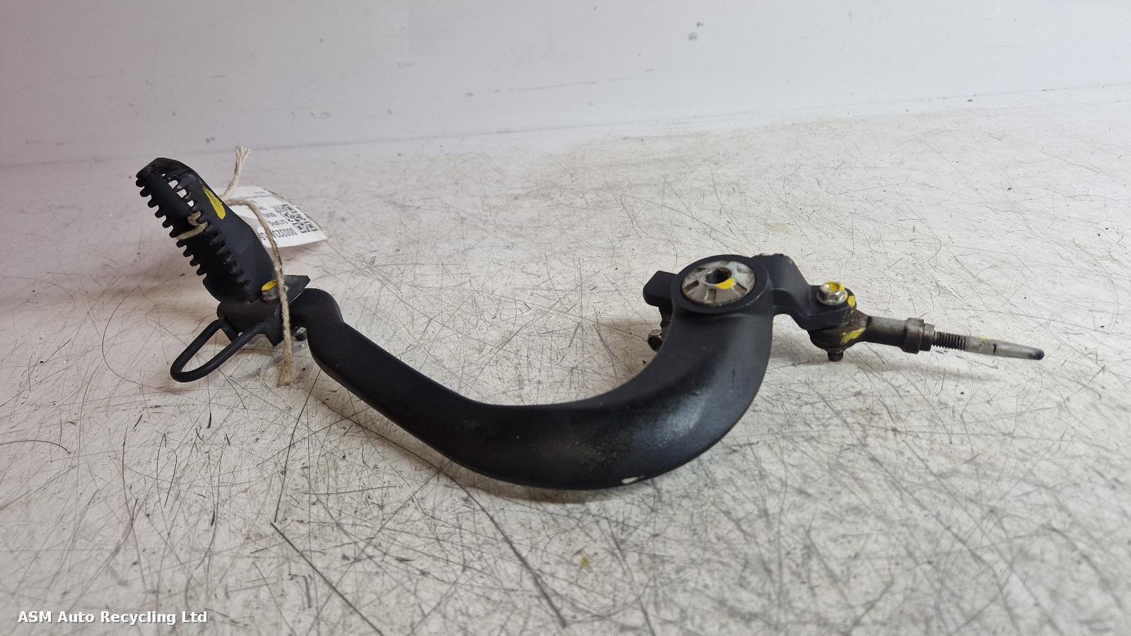 View Auto part Brake Lever Benelli Trk 702 2023