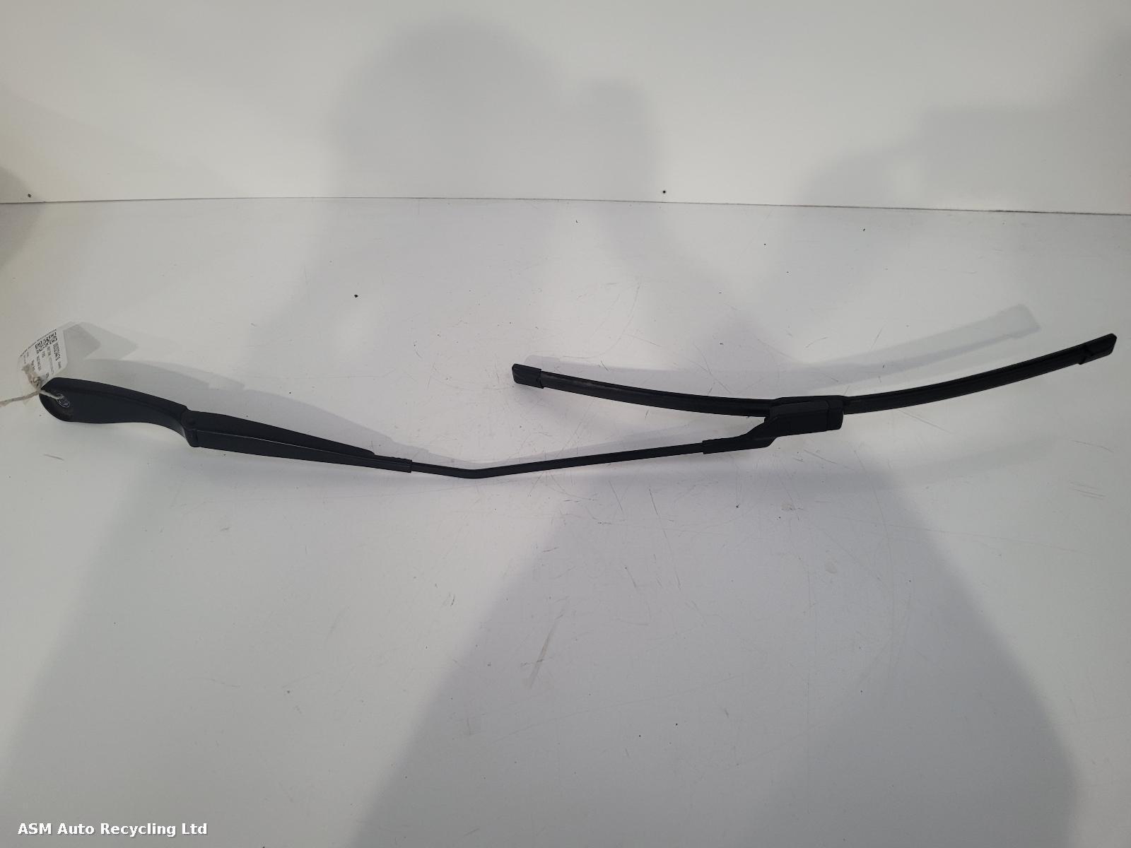 View Auto part Wiper Arm Ford Mustang Suv 2022