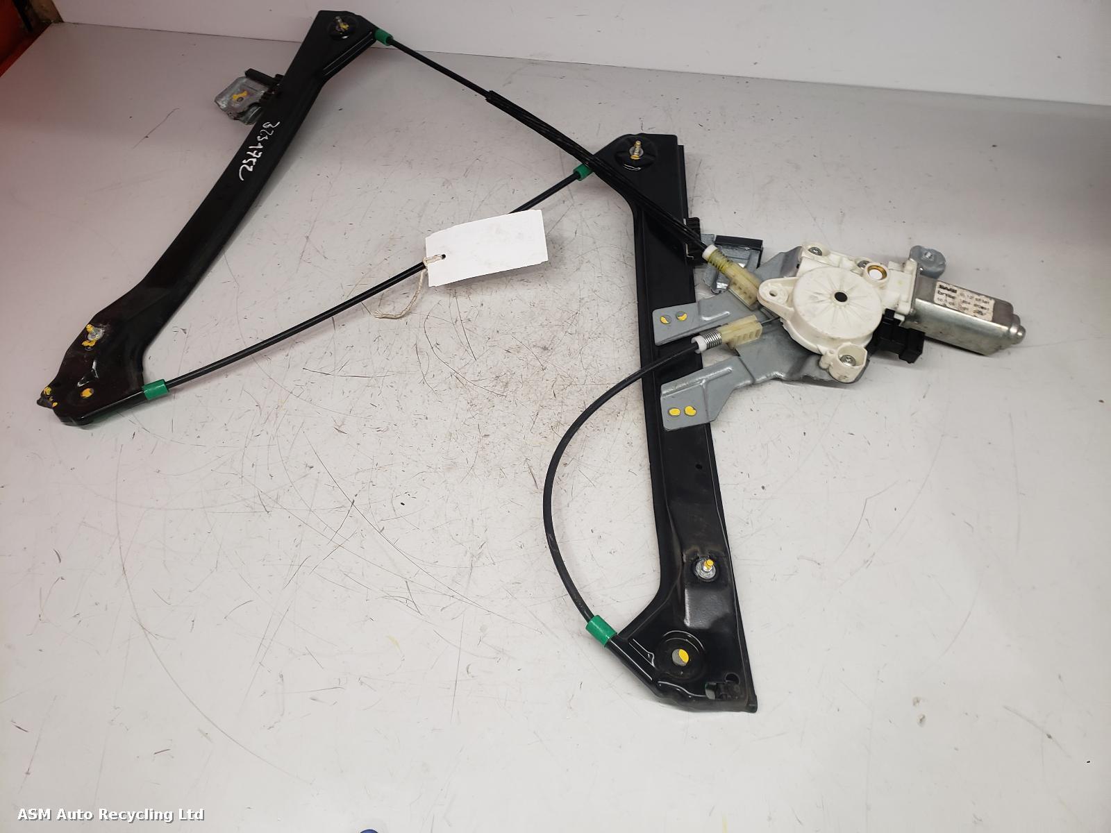 View Auto part LF Window Regulator Saab 93 2011