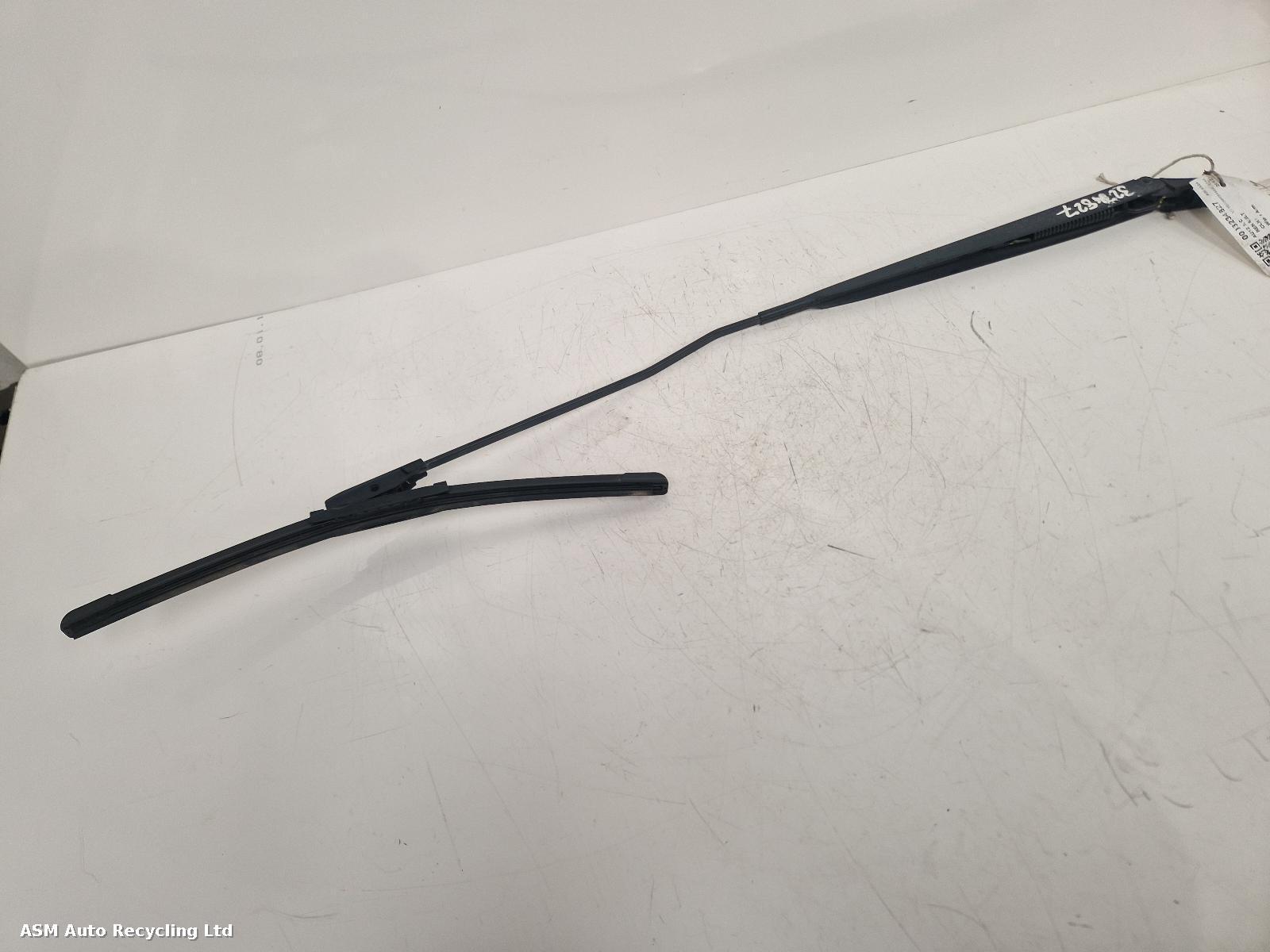 View Auto part Wiper Arm Renault Clio 2012