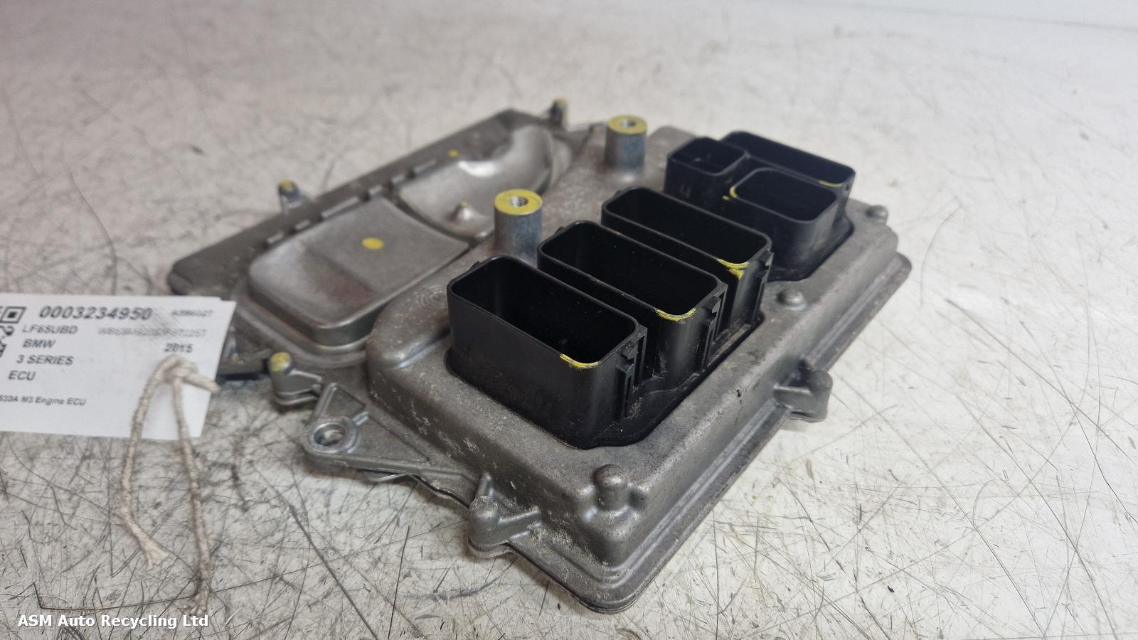 View Auto part ECU Bmw 3 Series 2015