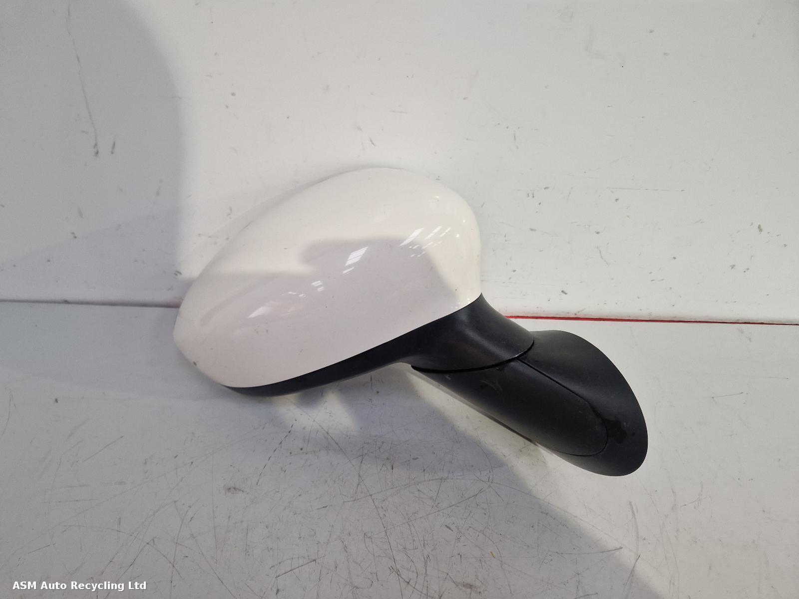 View Auto part R Door Mirror Fiat 500 2013