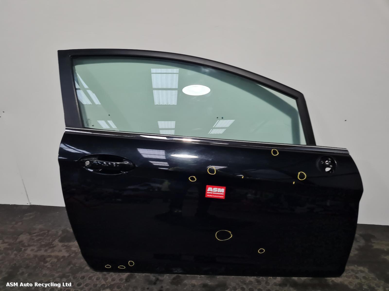 View Auto part R Front Door Ford Fiesta 2013