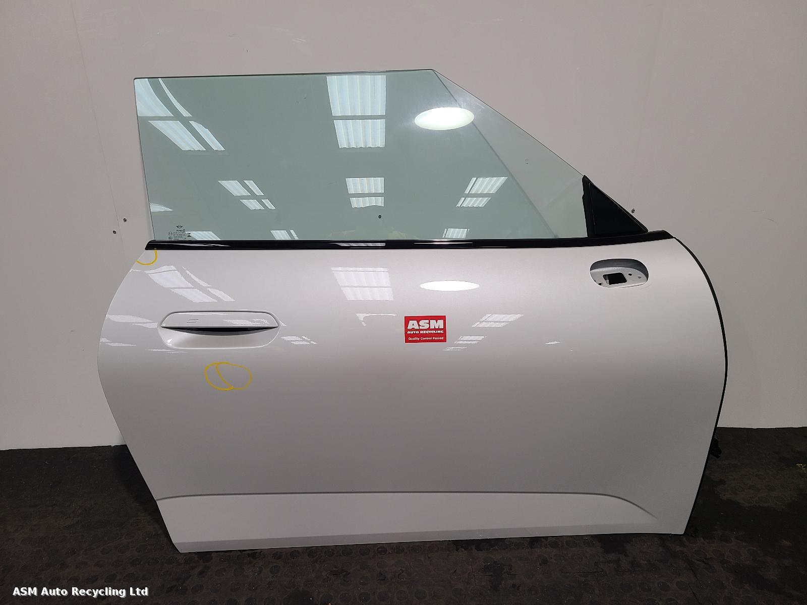 View Auto part R Front Door Mini (bmw) Mini 2024