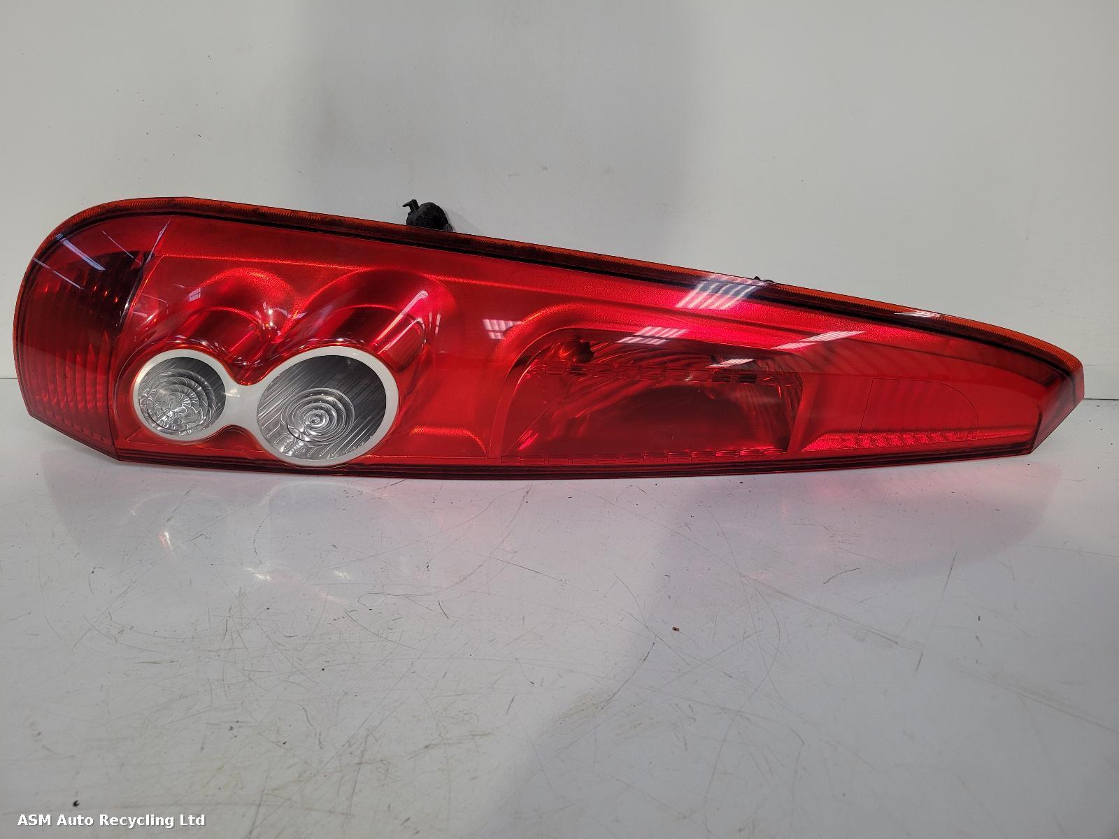 View Auto part L Taillight Ford Fiesta 2008