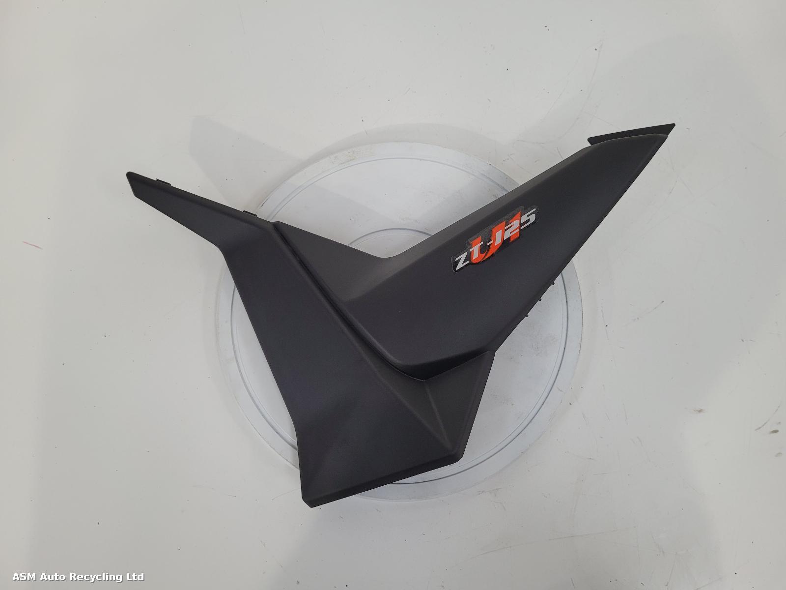 View Auto part Side Panel Left Zontes Zt 125 2025