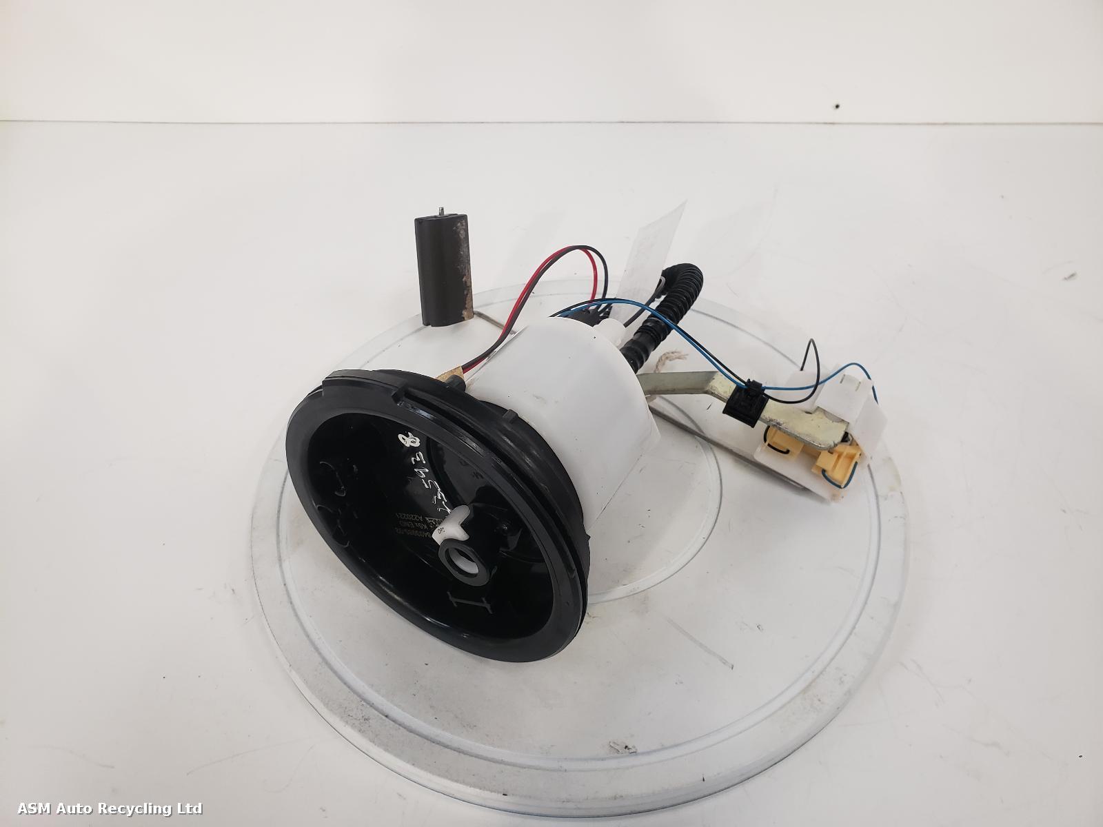 View Auto part Fuel Pump Bmw S1000xr 2022