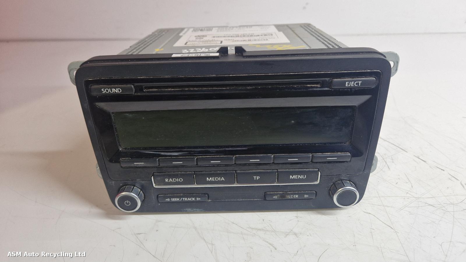 View Auto part A/V Equipment Volkswagen Caddy 2015