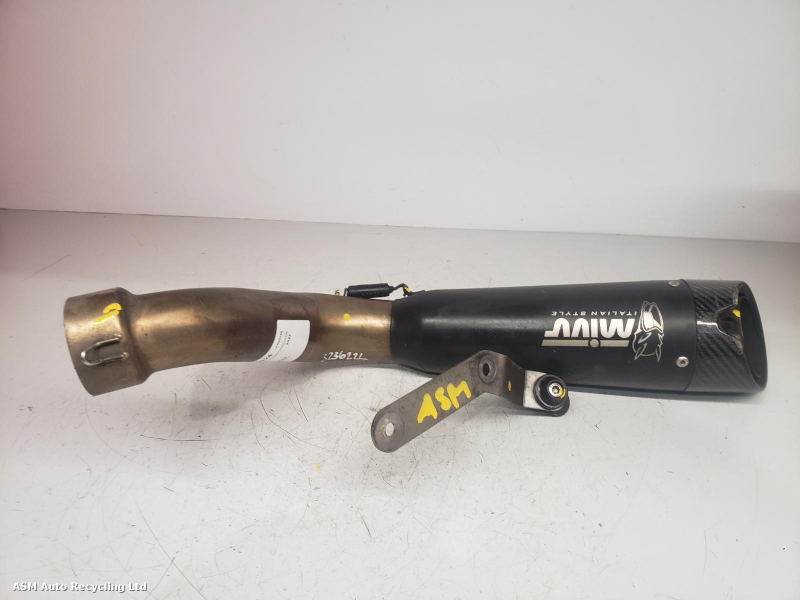 View Auto part Tail Pipe Yamaha Mt-09 2022