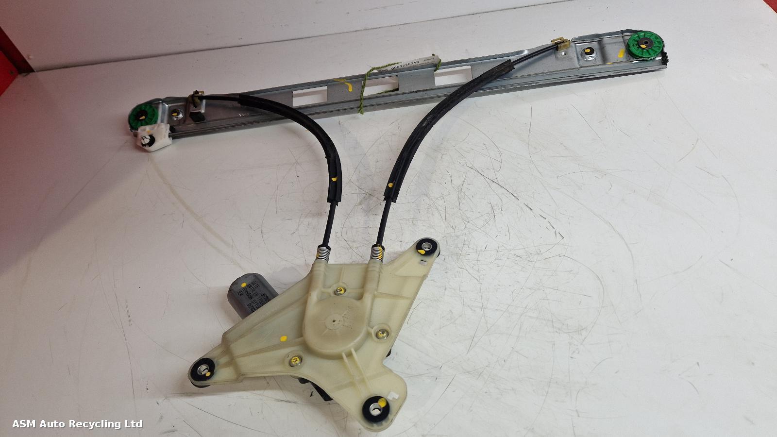 View Auto part LF Window Regulator Vauxhall Movano 2015