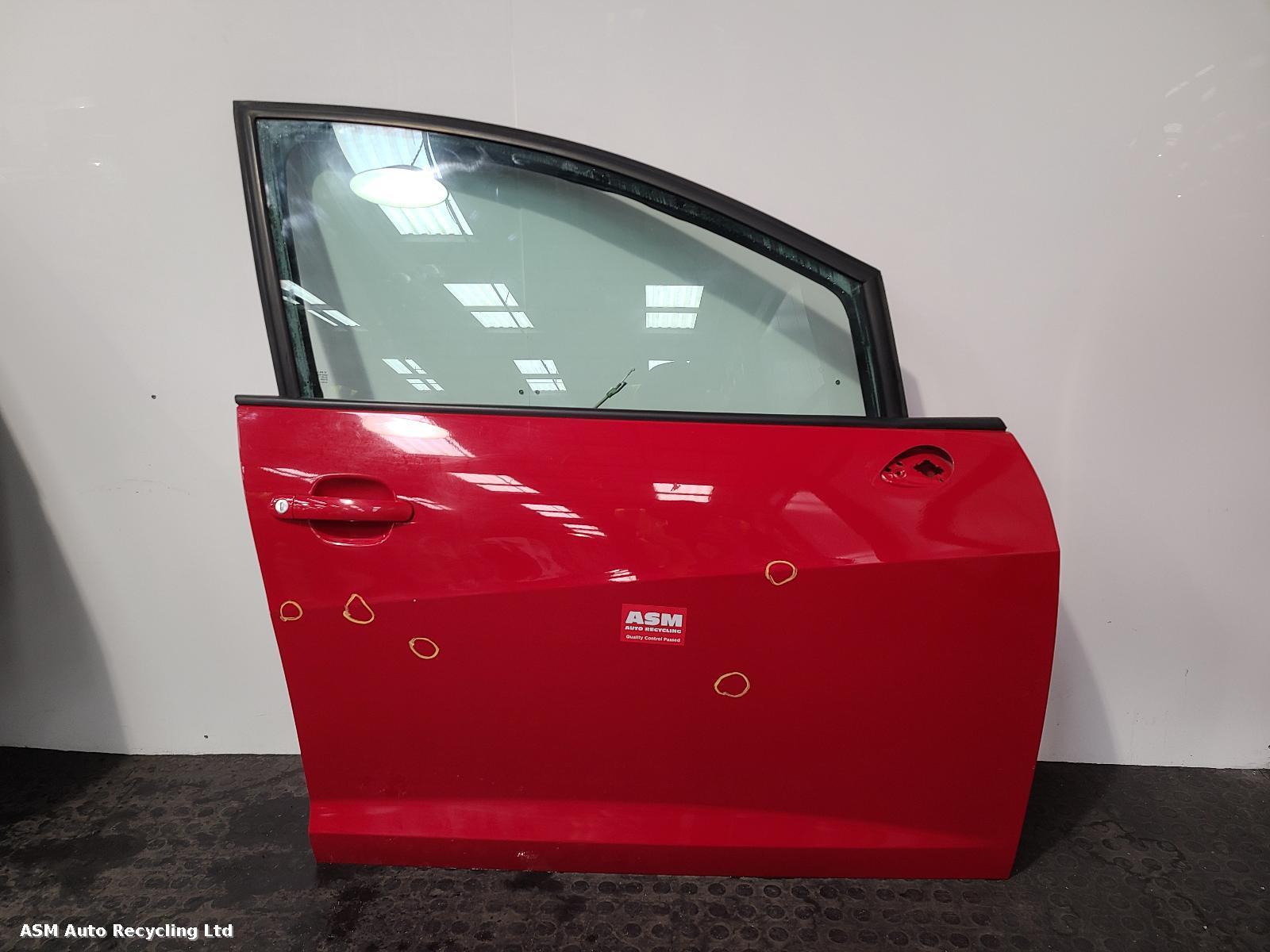 View Auto part R Front Door Seat Ibiza 2013