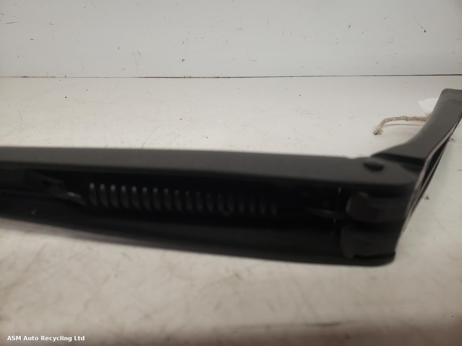 View Auto part Wiper Arm Seat Ibiza 2013