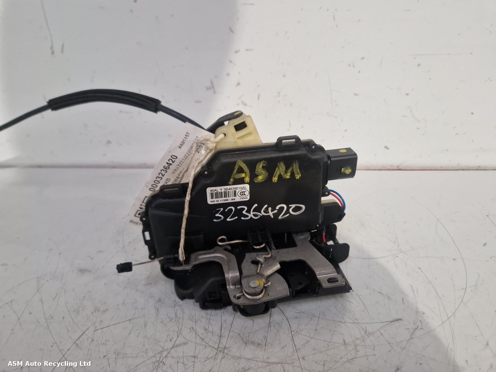 View Auto part Door Lock Assembly Volkswagen Golf 2003