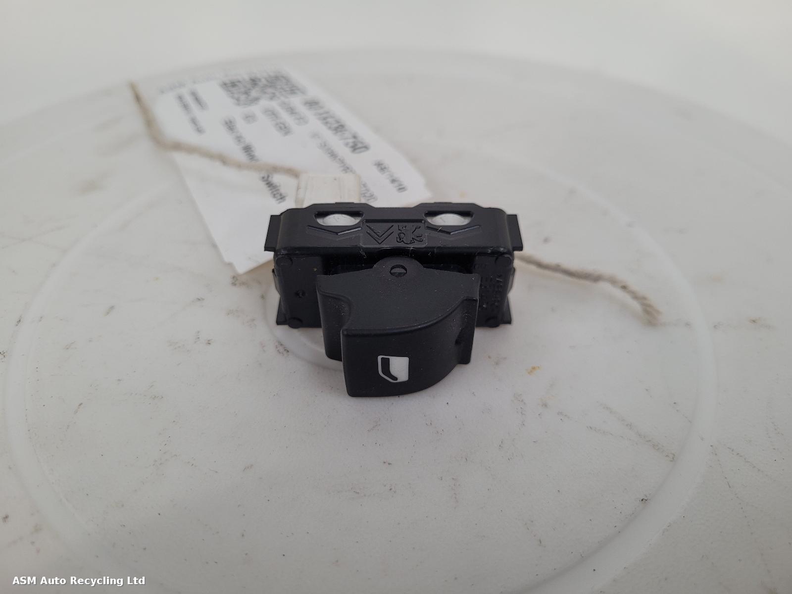 View Auto part Elect. Window Switch Citroen C3 2024