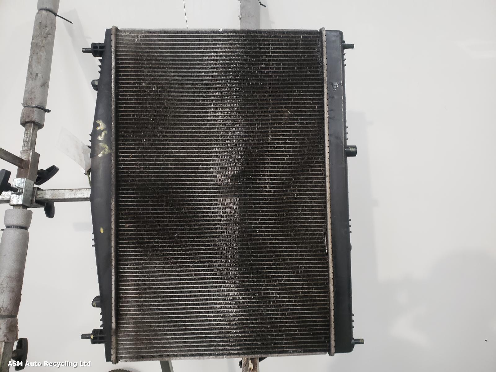 View Auto part Radiator Nissan Juke 2013