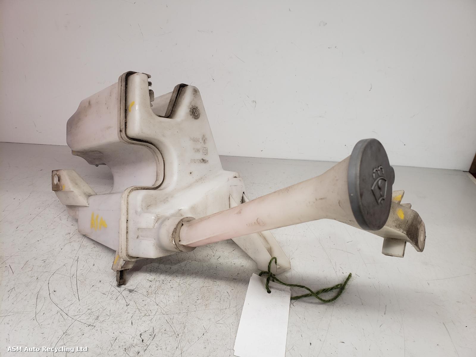 View Auto part Washer Bottle Nissan Juke 2013