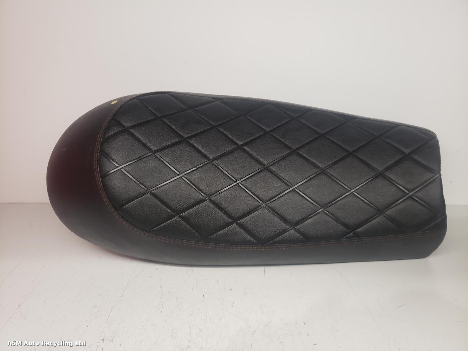 View Auto part Front Seat Herald Caf&Eacute; 125 2024