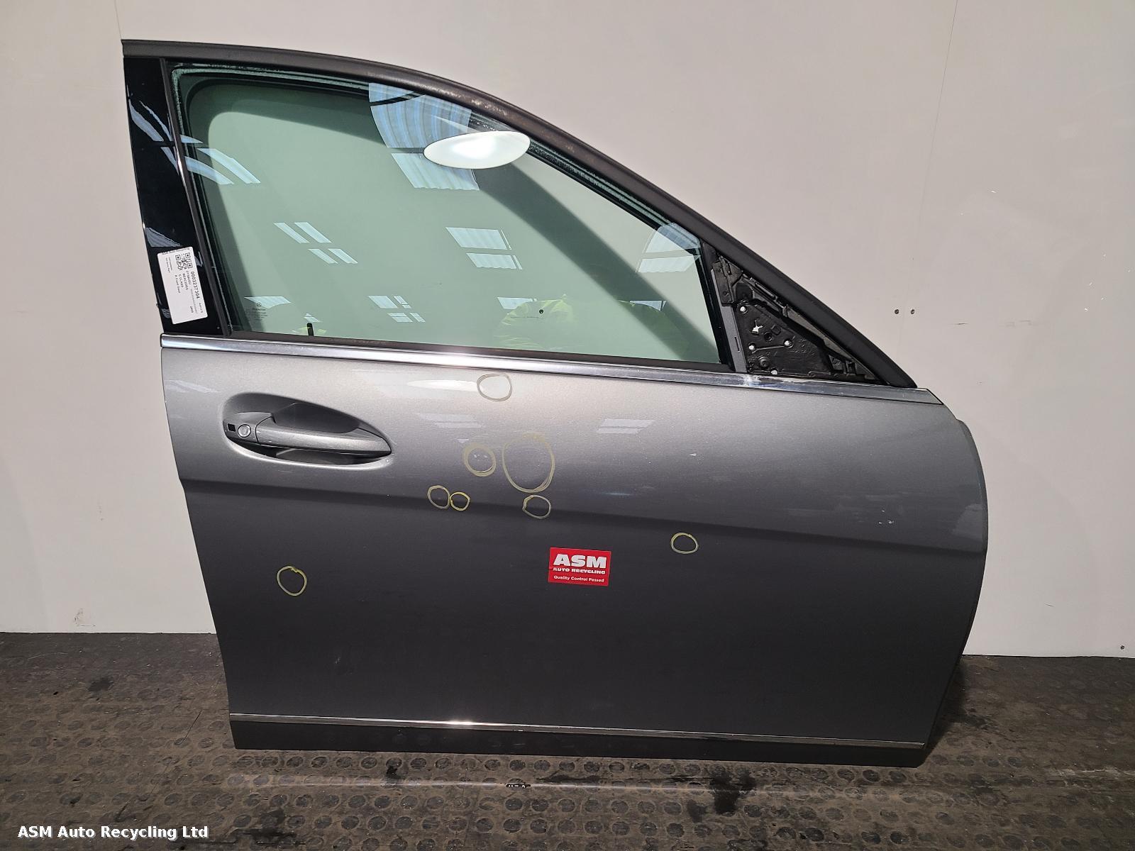 View Auto part R Front Door Mercedes C Class 2009
