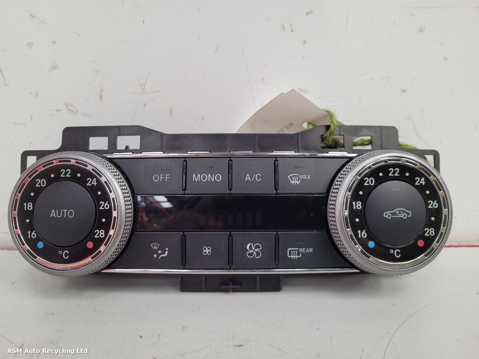 View Auto part Heater/AC Controller Mercedes C Class 2009