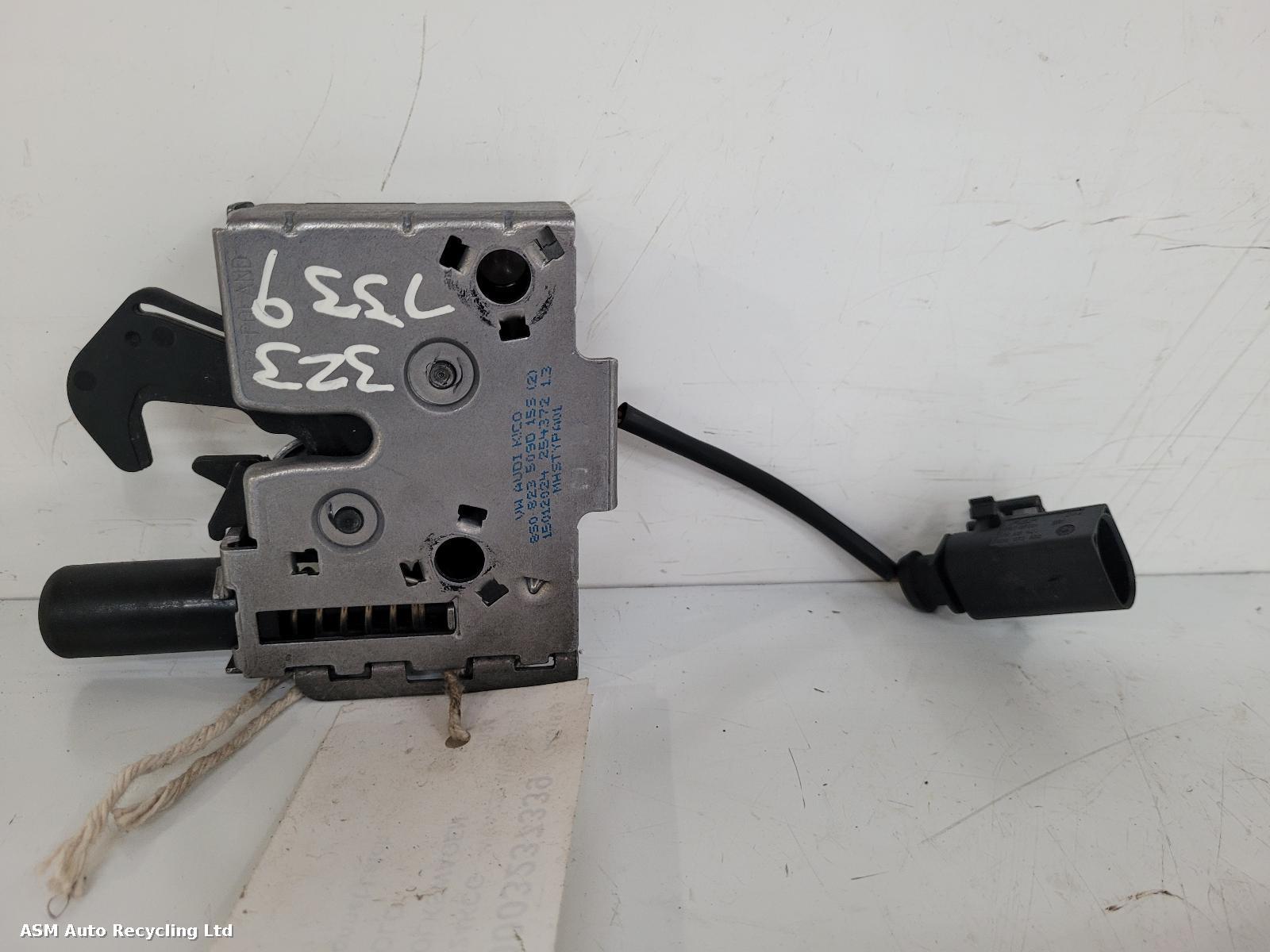 View Auto part Bonnet Latch Volkswagen Polo 2024