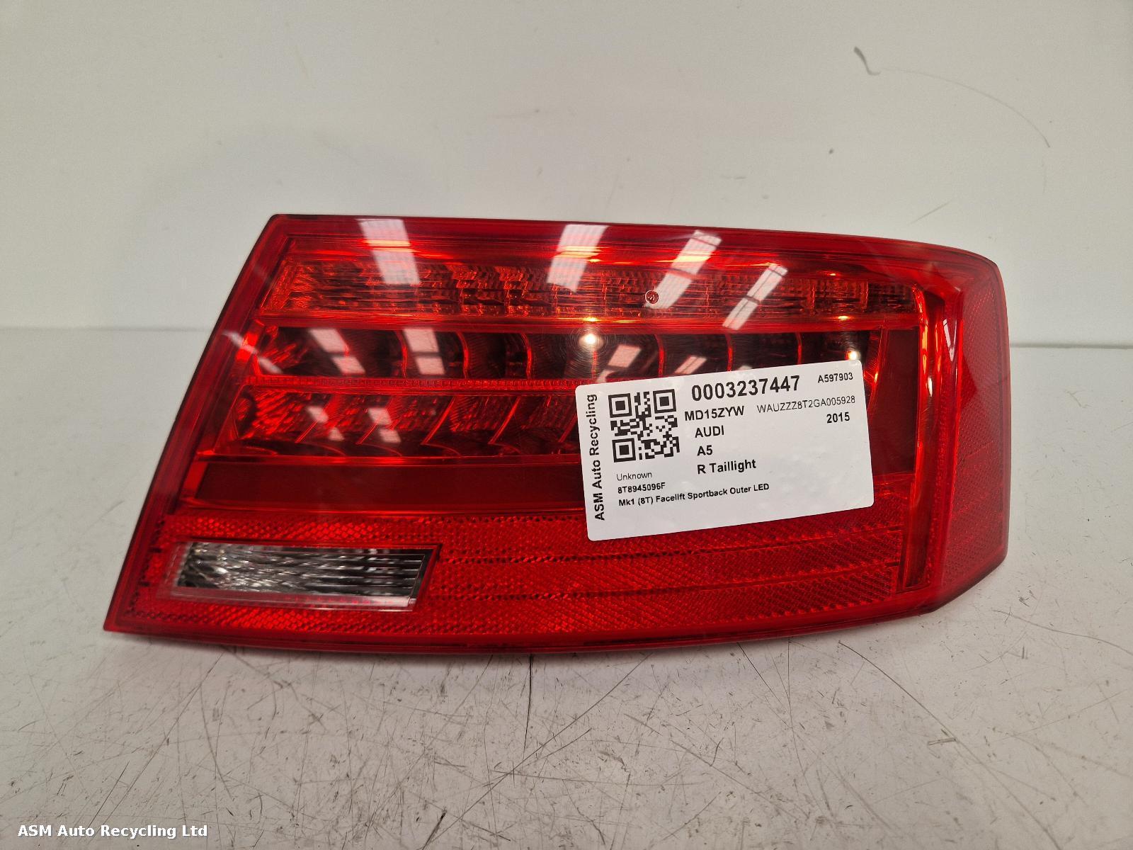 View Auto part R Taillight Audi A5 2015