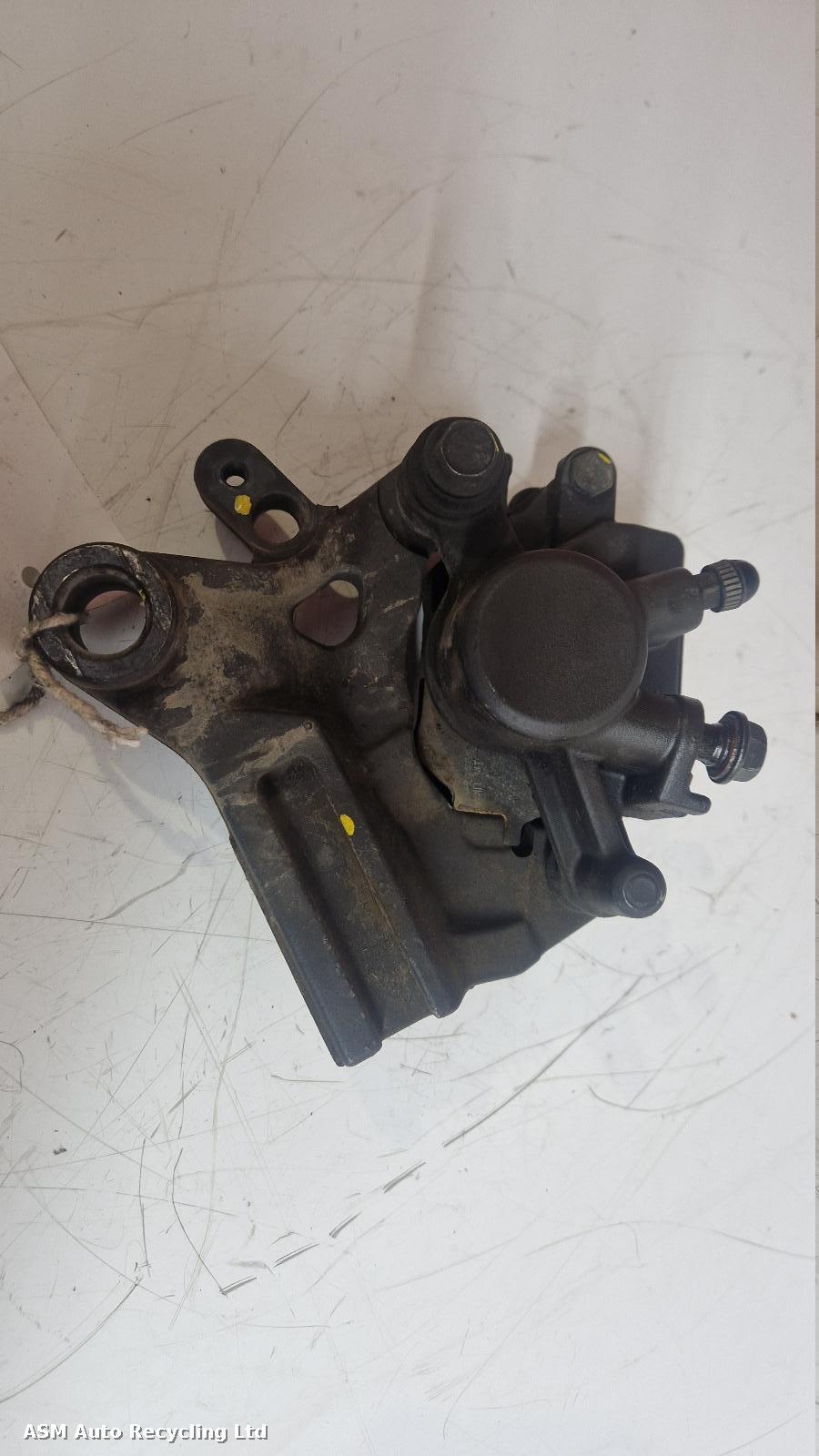 View Auto part Caliper Yamaha Yzf R3  2021