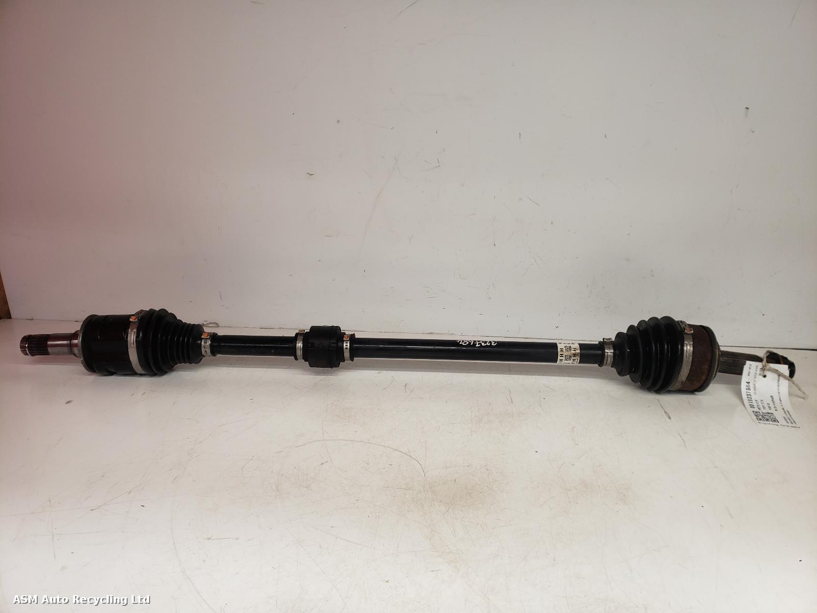 View Auto part Right Driveshaft Toyota Yaris 2023