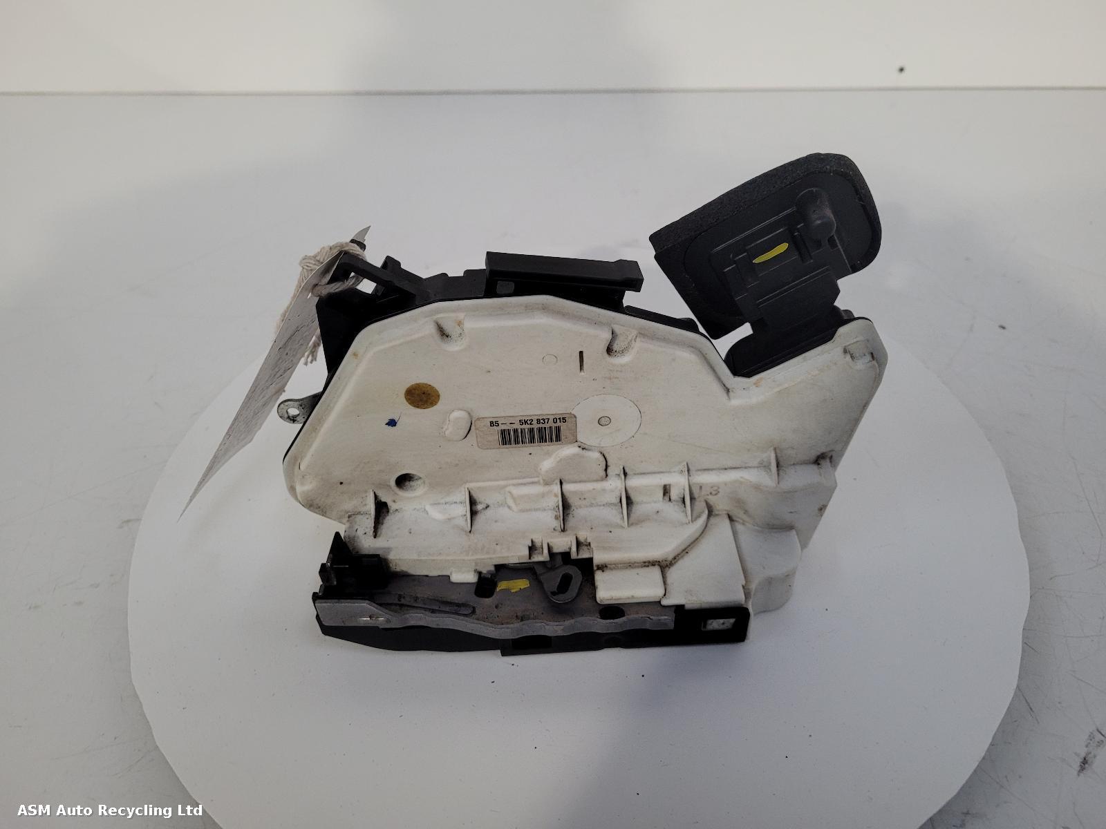 View Auto part Door Lock Assembly Volkswagen Golf 2009