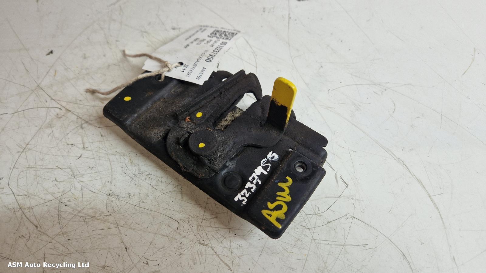 View Auto part Bonnet Latch Ford Fiesta 2011