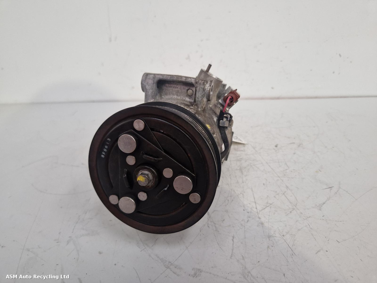 View Auto part Compressor Volkswagen Golf 2019