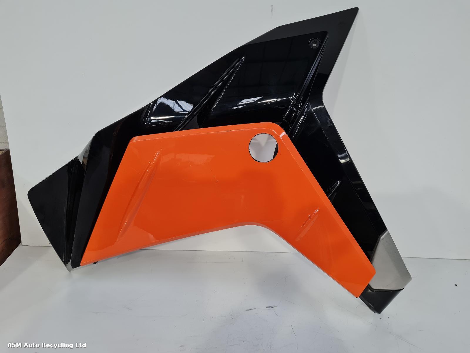 View Auto part LH Middle Fairing Ktm Rc 125 2024
