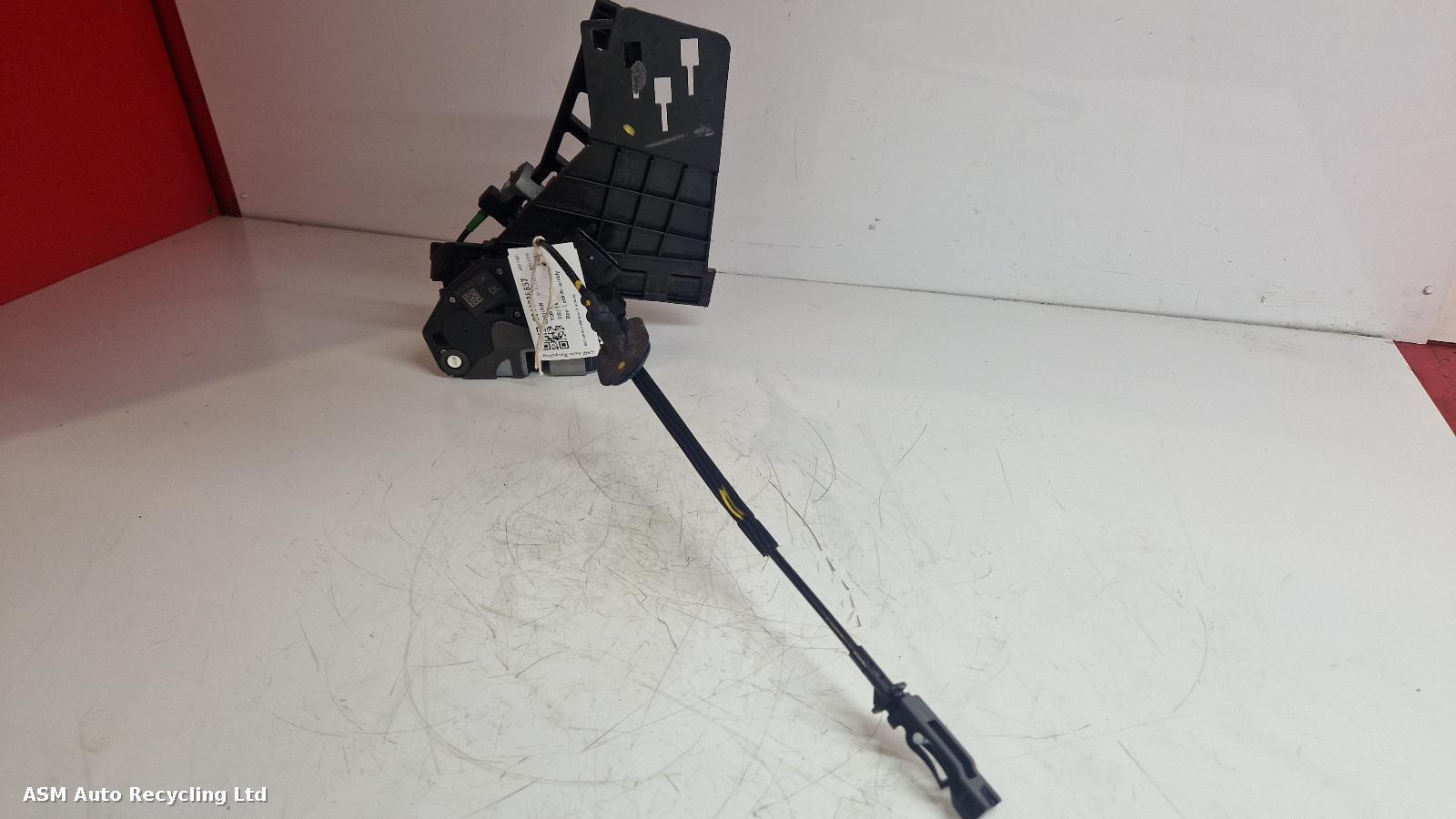 View Auto part Door Lock Assembly Ford Fiesta 2011
