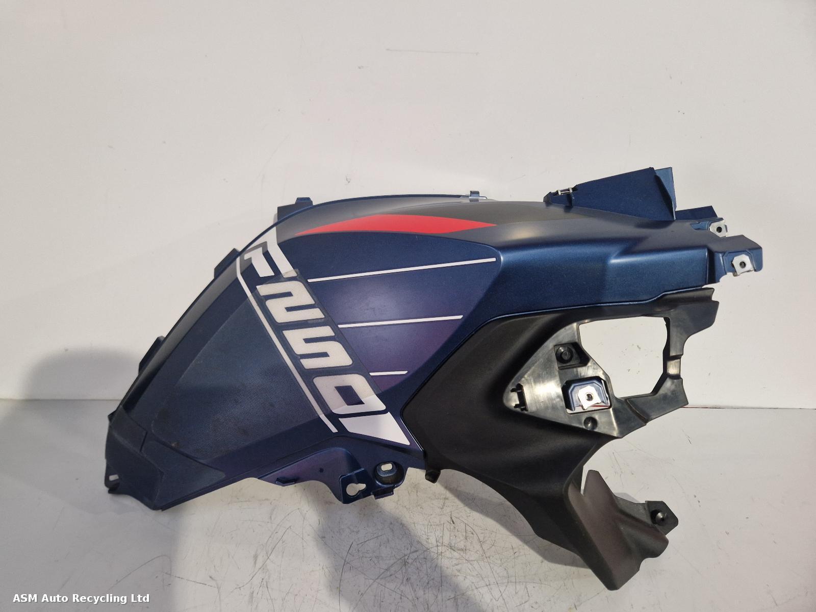 View Auto part Tank Trim Bmw R1250 Gs Te 2022