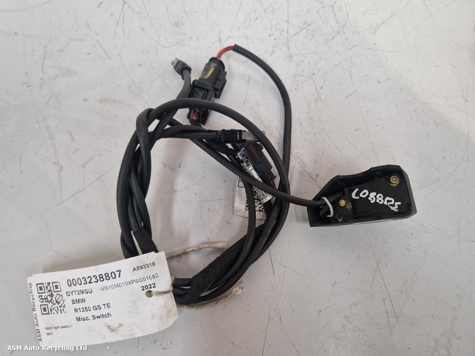 View Auto part Misc Switch Bmw R1250 Gs Te 2022