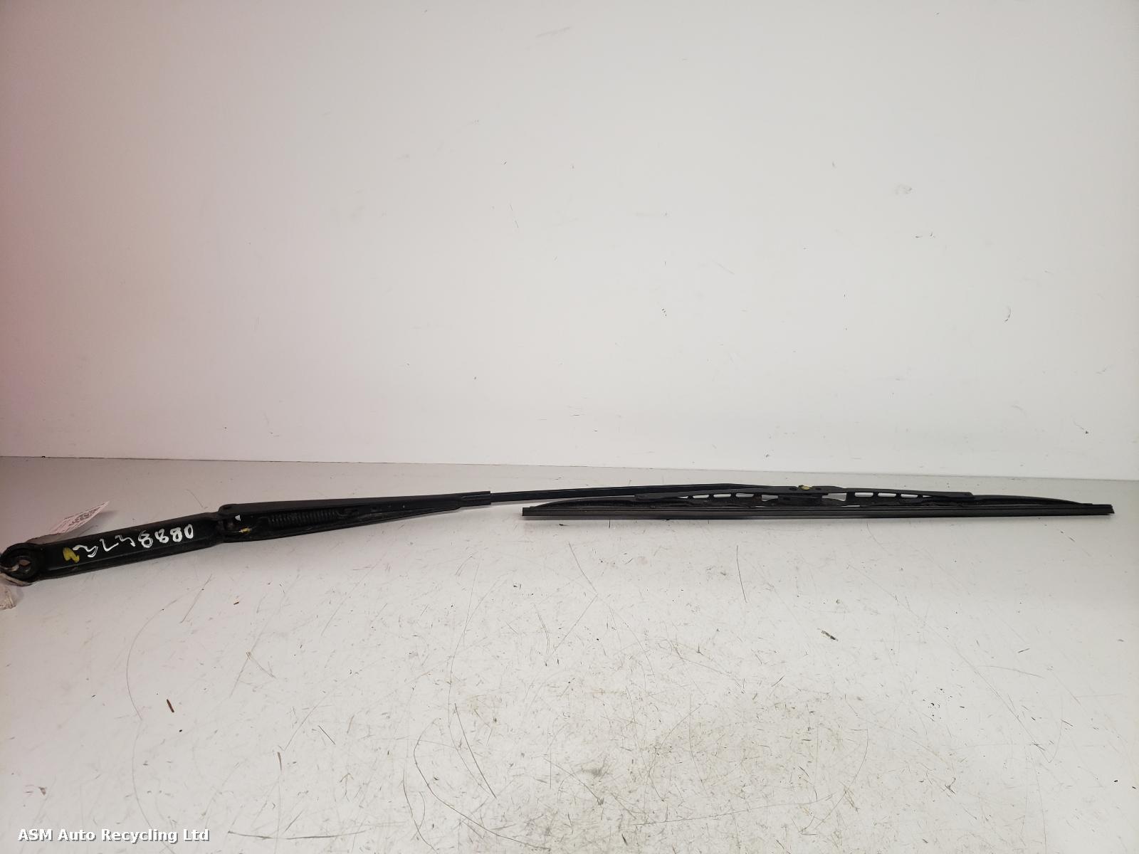 View Auto part Wiper Arm Bmw X3 2006