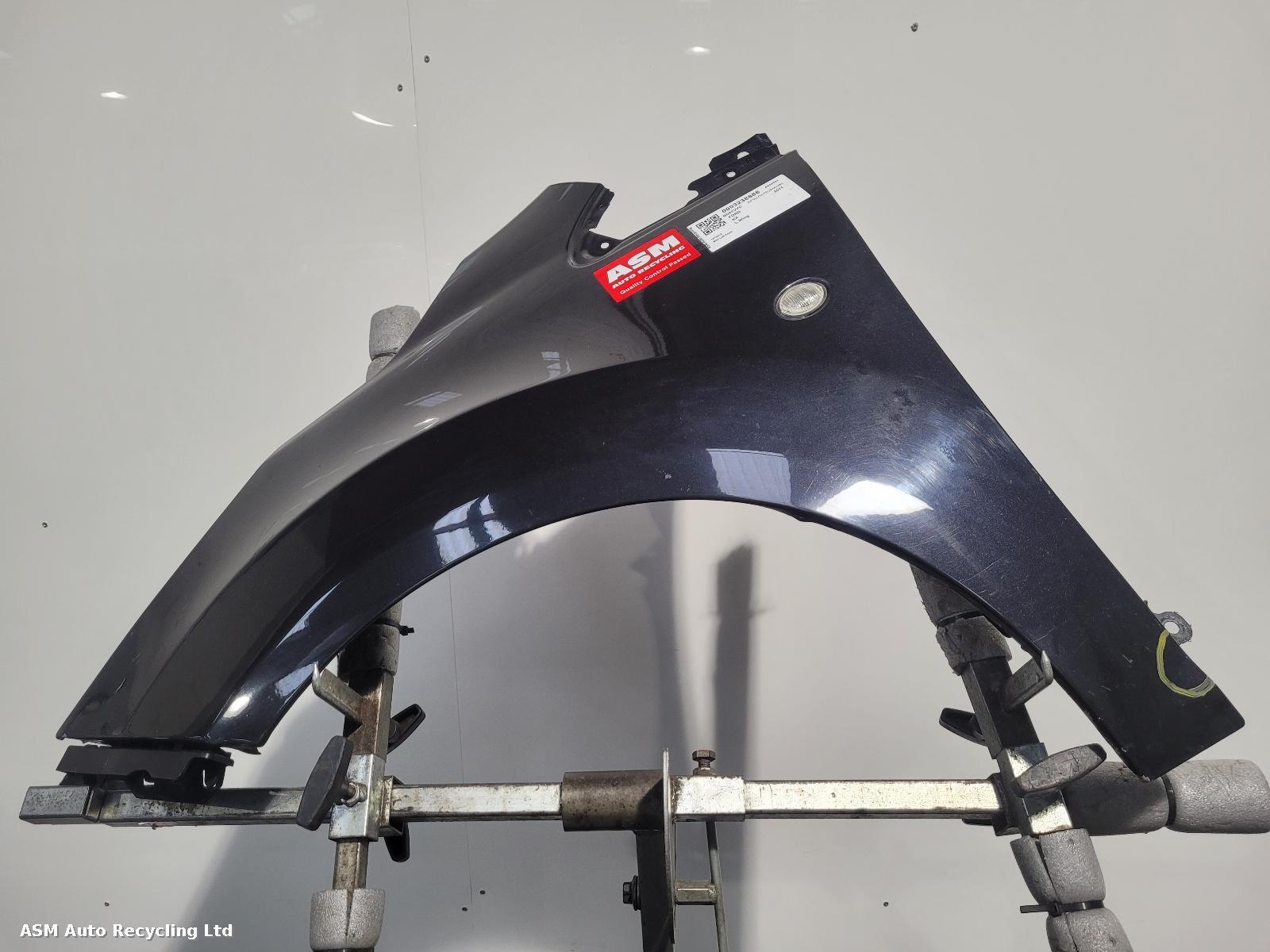View Auto part L Wing Ford Ka 2011
