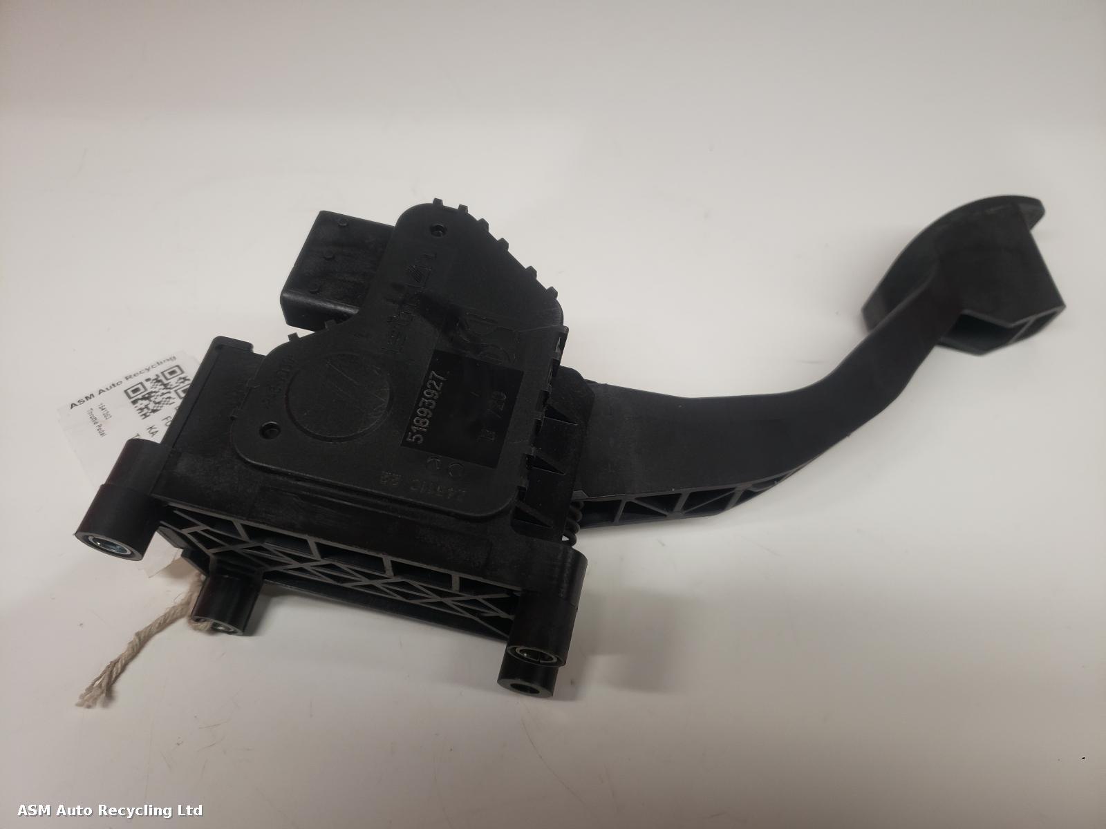 View Auto part Pedal Potentiometer Ford Ka 2011
